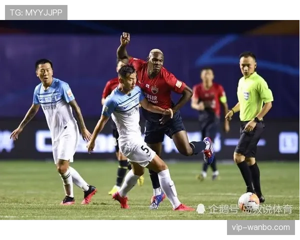 泽特尔扑救成功率低于联赛平均，法兰克福防线保护不足考验门将反应